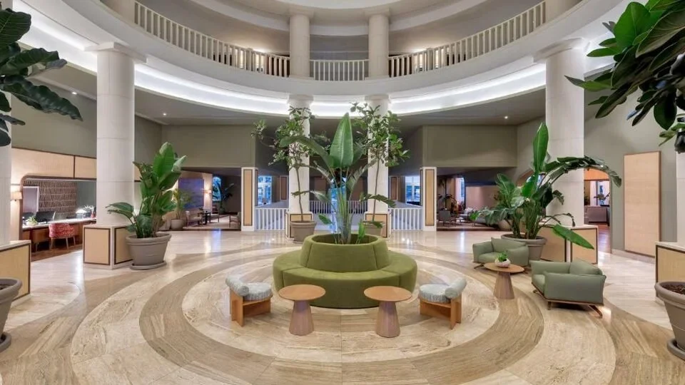 2ADULTS+1CHILD LUXURY VACATION, PORTUGAL, 5STARS 8