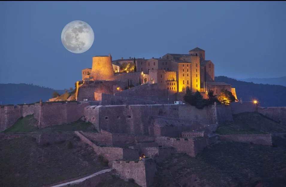 SPECIAL OFFER – CATALONIA, SPAIN  2