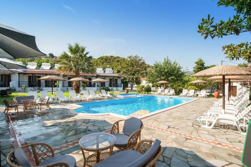 SKIATHOS HOLIDAY