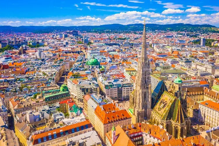 OFERTĂ VACANȚĂ – VIENA, AUSTRIA