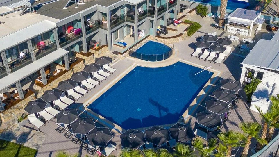 Hotel Dionysos - Hanioti, Halkidiki 3