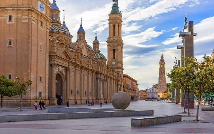 City Break Zaragoza – 3 nopți 2